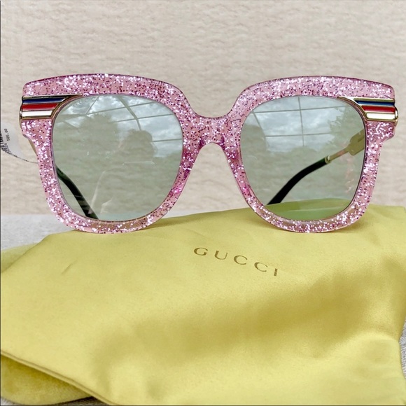 GUCCI Pink Glitter Sunglasses 🕶 - Picture 2 of 11
